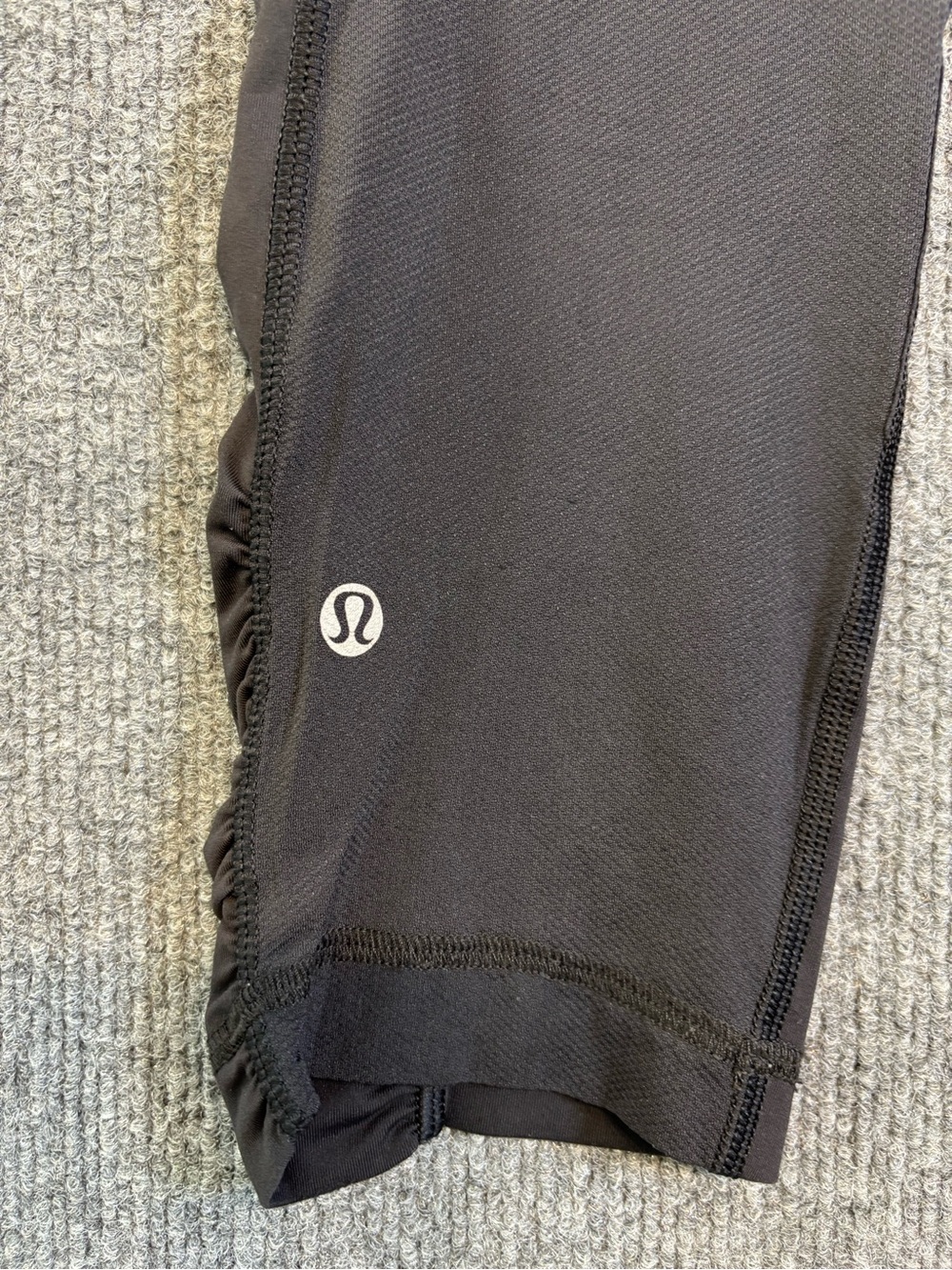 lululemon athletica Black Ruched-Hem Leggings - Picture 10 of 11